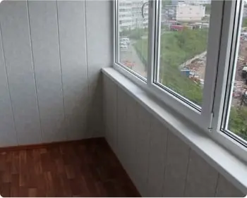 Отделка балконов REHAU фото